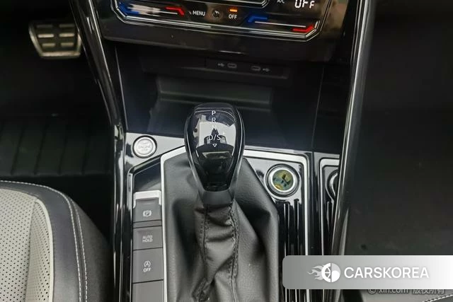 Volkswagen Tayron 2023 Черный из Китая
