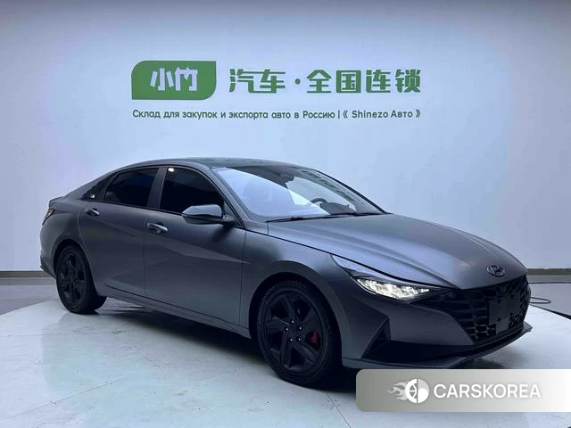 Hyundai Elantra 2023 Темно-серый из Китая