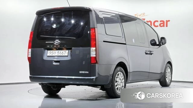 Hyundai Staria 2021 Серый из Кореи