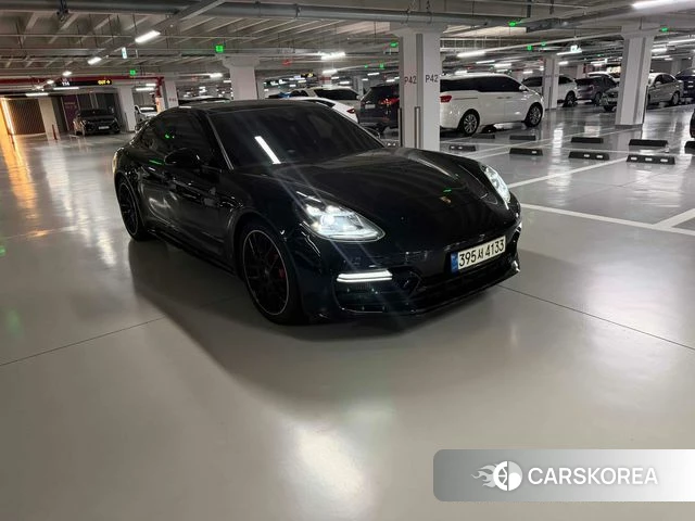 Porsche Panamera (971) 2020 Черный из Кореи