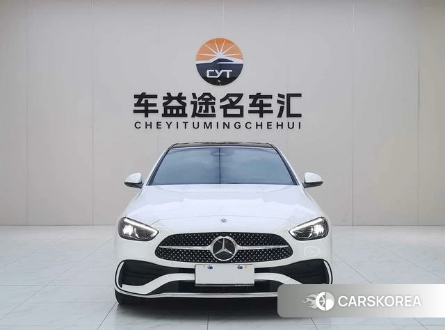 Mercedes-Benz C-class 2024 Белый из Китая