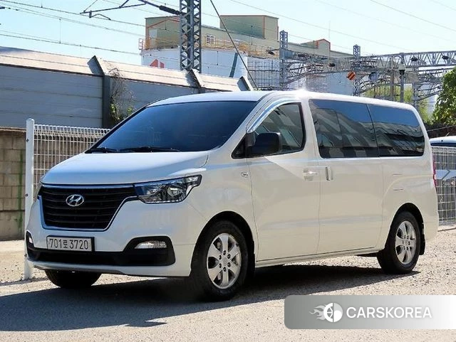 Hyundai The New Grand Starex 2019 Белый из Кореи