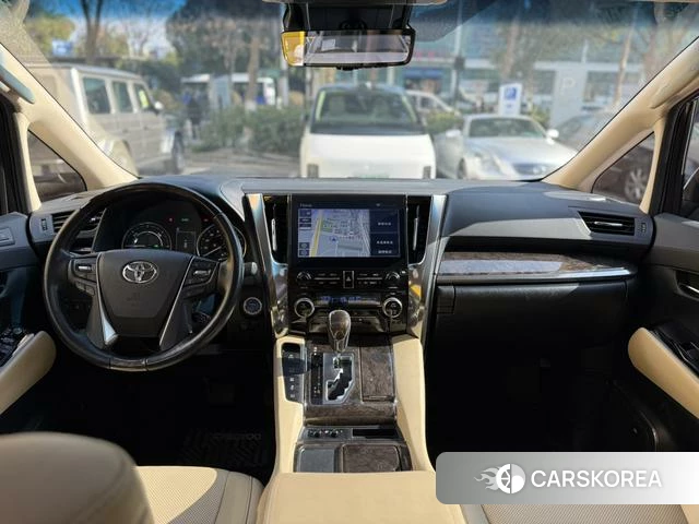 Toyota Vellfire 2021 Белый из Китая