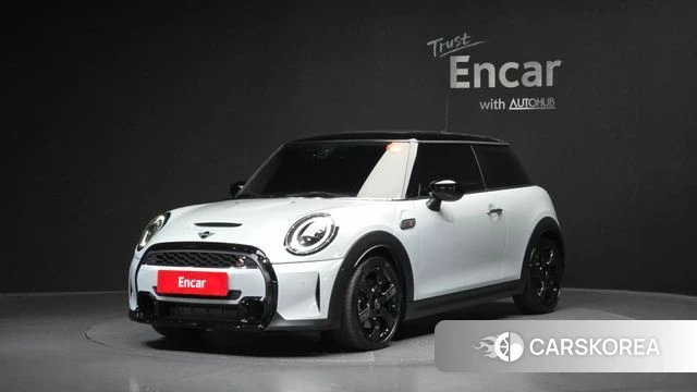 Mini Cooper S 2022 Серебристо-серый из Кореи