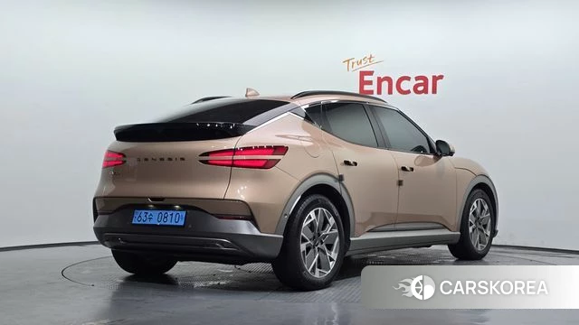 Genesis GV60 2022 Песочный из Кореи