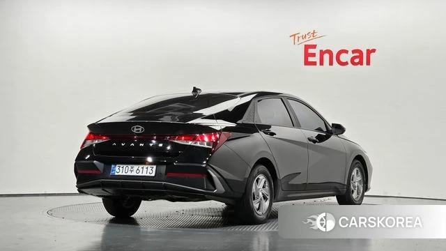 Hyundai The New Avante (CN7) 2023 Черный из Кореи