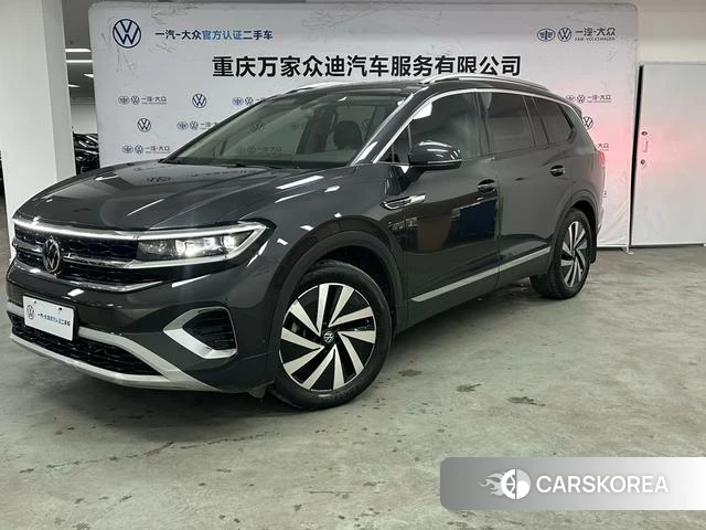 Volkswagen Talagon 2022 Темно-серый из Китая
