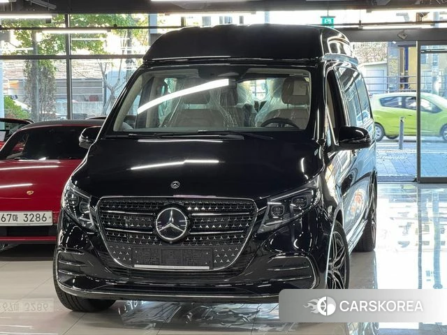 Mercedes-Benz V-Class 2025 Черный из Кореи