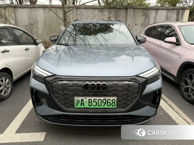 Audi Q4 2022 Синий из Китая