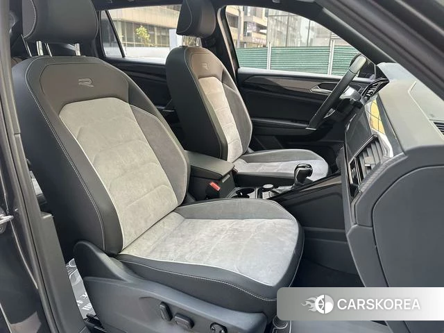Volkswagen Tayron 2022 Черный из Китая