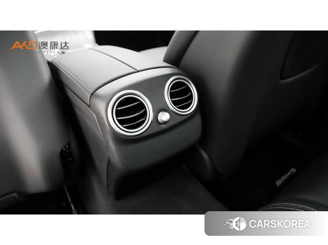 Mercedes-Benz C-class 2021 Белый из Китая