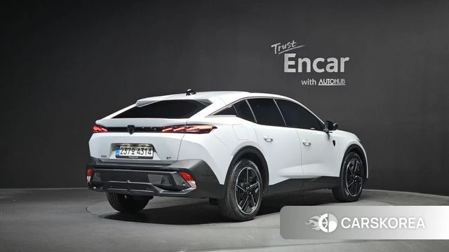 Peugeot 408 2025 Белый из Кореи