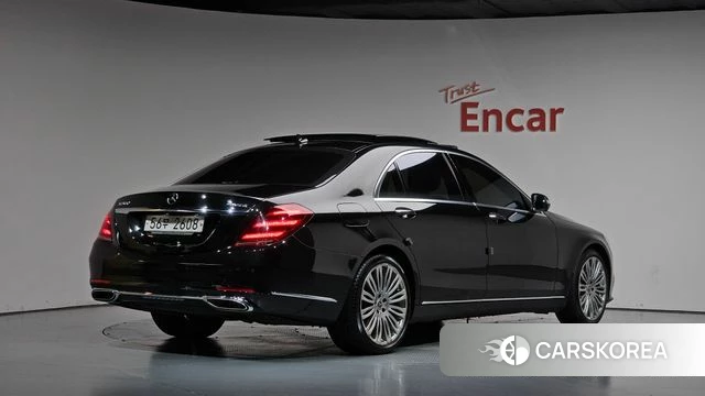 Mercedes-Benz S-Class W222 2019 Черный из Кореи