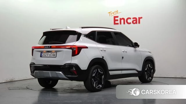 Kia The New Seltos 2024 Белый из Кореи, фото 2