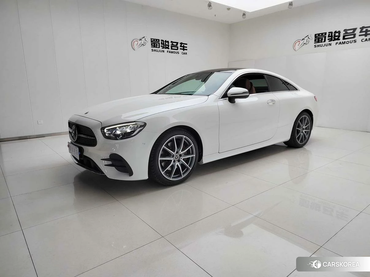 Mercedes-Benz E-Class 2020 Белый из Китая