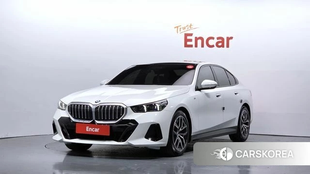 BMW 5 Series (G60) 2024 Белый из Кореи