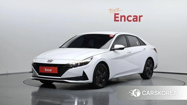 Hyundai Avante Hybrid (CN7) 2023 Белый из Кореи