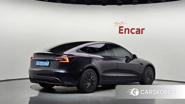 Tesla Model 3 2026 Серый из Кореи