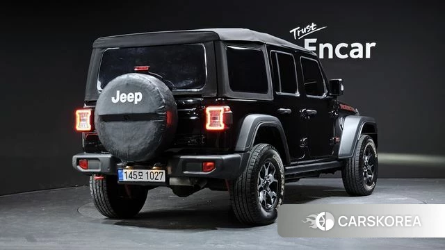 Jeep Wrangler (JL) 2018 Черный из Кореи