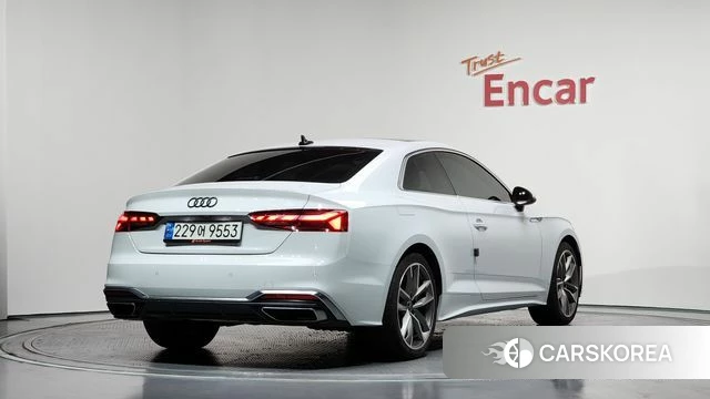 Audi A5 (F5) 2022 Белый из Кореи