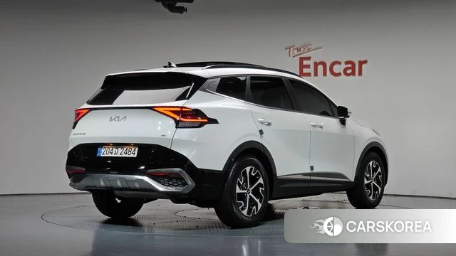 Kia Sportage 5th Generation Hybrid 2021 Белый из Кореи