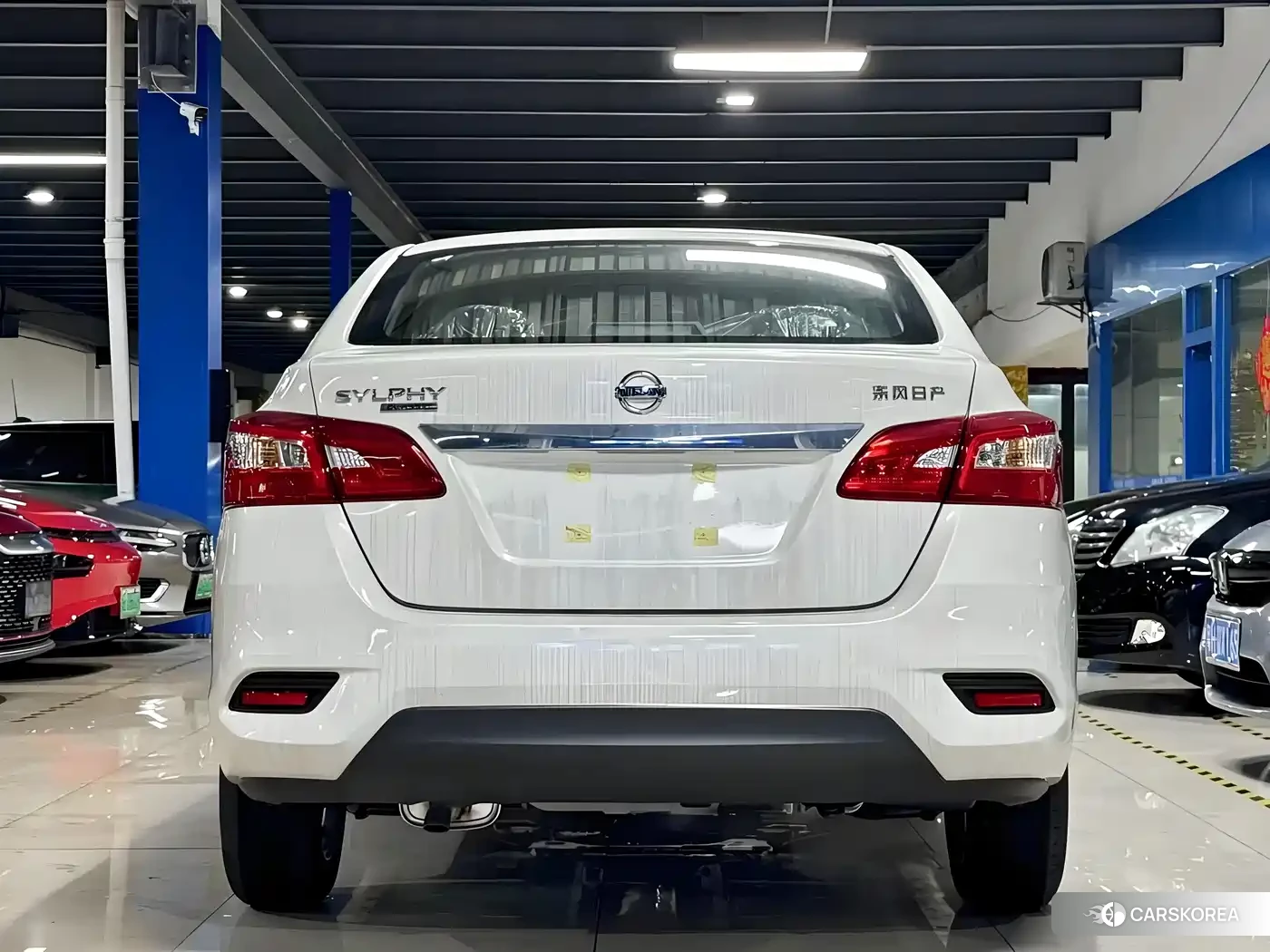 Nissan Sylphy 2026 Белый из Китая