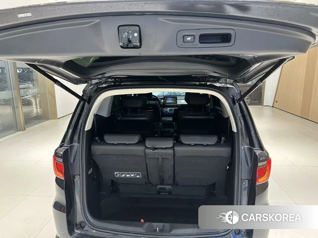 Honda Elysion 2022 Черный из Китая