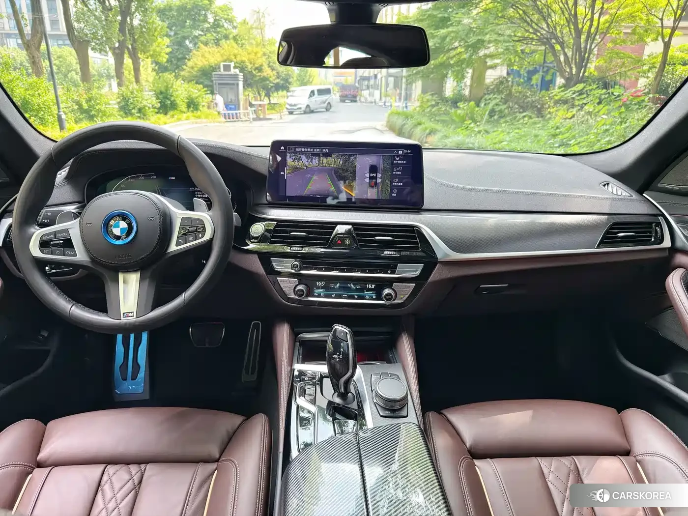 BMW 5 series 2023 Черный из Китая