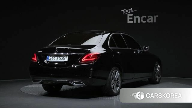 Mercedes-Benz C-Class W205 2020 Черный из Кореи