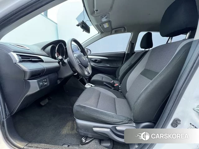 Toyota Vios 2022 Белый из Китая