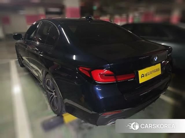 BMW 5 series 2021 Черный из Китая