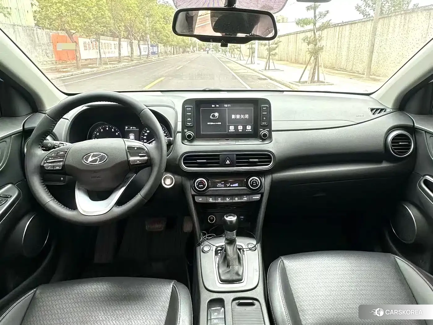 Hyundai Encino 2019 Белый из Китая
