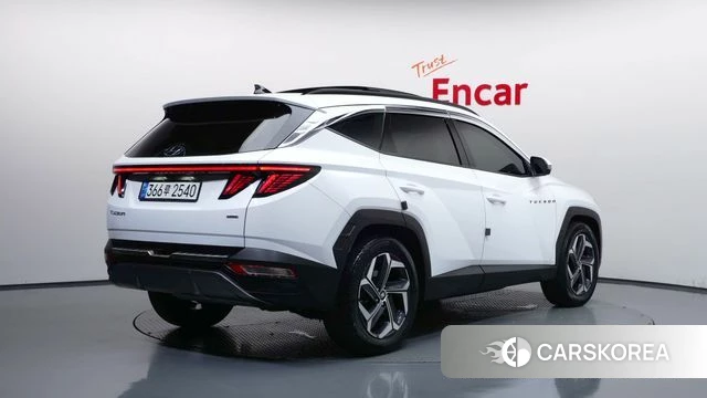 Hyundai Tucson (NX4) 2023 Белый из Кореи
