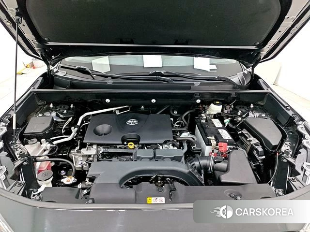 Toyota RAV4 2021 Черный из Китая