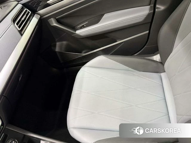 Volkswagen Lavida 2023 Черный из Китая