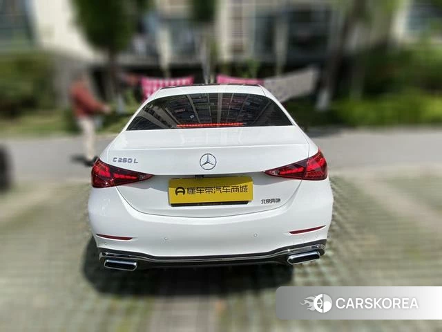 Mercedes-Benz C-class 2024 Белый из Китая
