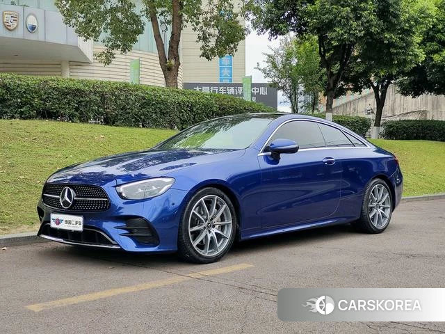 Mercedes-Benz E-Class 2021 Синий из Китая