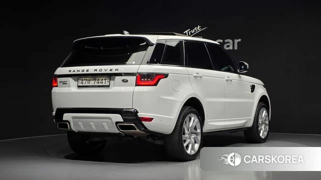 Land Rover Range Rover Sport 2nd Generation 2019 Белый из Кореи