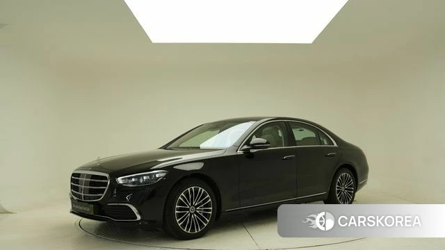 Mercedes-Benz S-Class W223 2025 Черный из Кореи