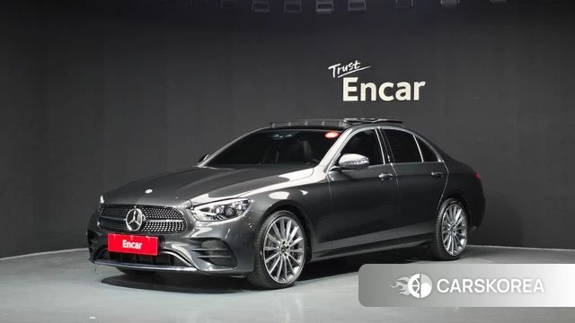 Mercedes-Benz E-Class W213 2022 Серый из Кореи