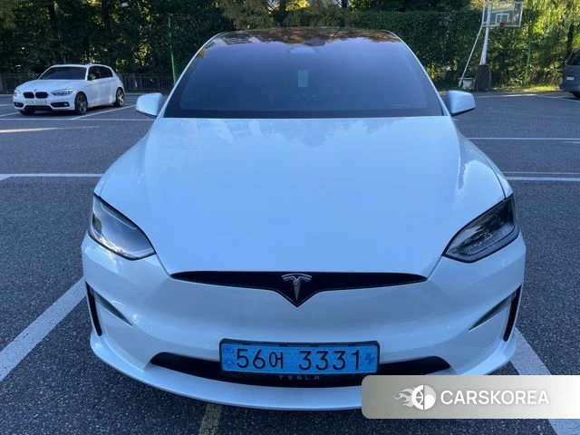 Tesla Model X 2023 Белый из Кореи