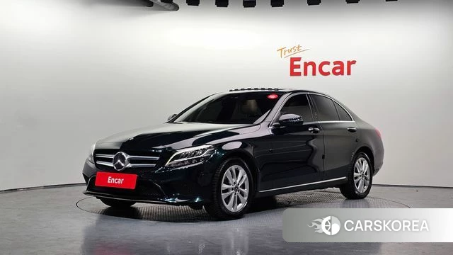 Mercedes-Benz C-Class W205 2018 Темно-зеленый из Кореи