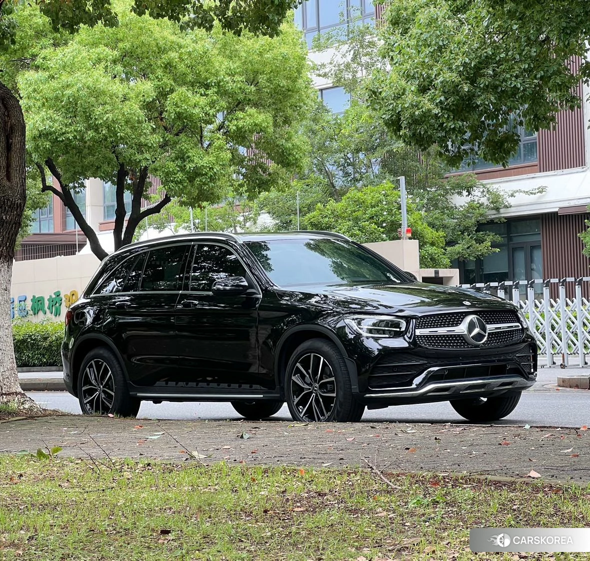 Mercedes-Benz GLC 2021 Черный из Китая
