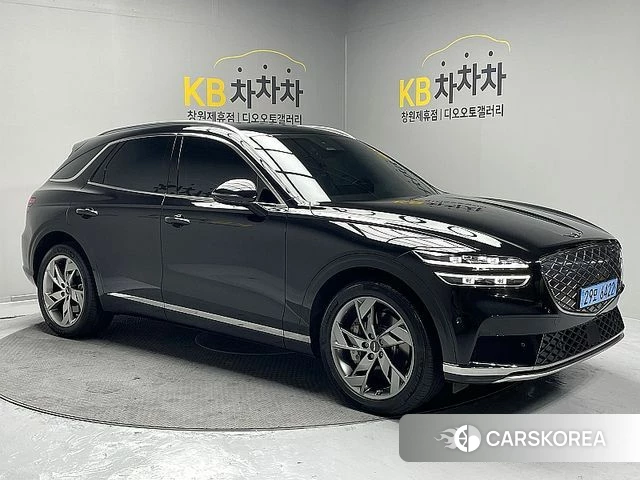 Genesis Electrified GV70 2022 Черный из Кореи