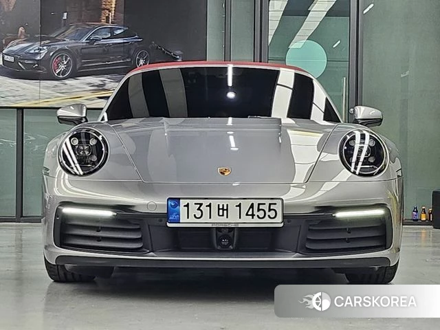 Porsche 911(992) 2024 Серебряный из Кореи