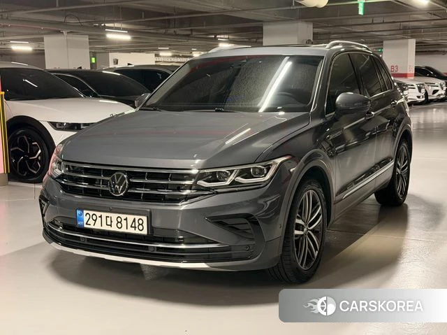 Volkswagen Tiguan second Generation 2021 Серый из Кореи