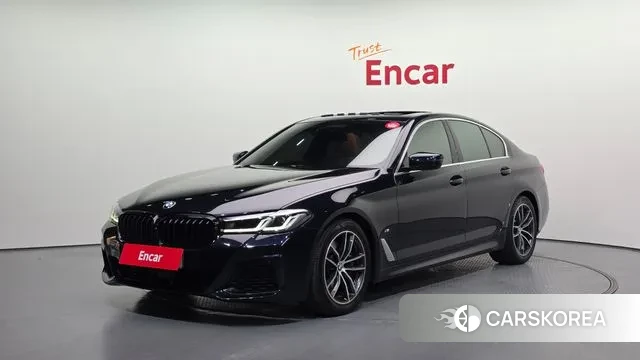 BMW 5 Series (G30) 2021 Черный из Кореи