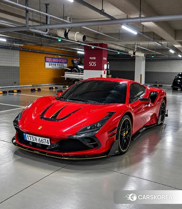 Ferrari F8 Spider 2021 Красный из Кореи
