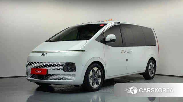 Hyundai Staria 2022 Белый из Кореи