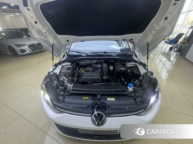 Volkswagen Lamando 2022 Белый из Китая